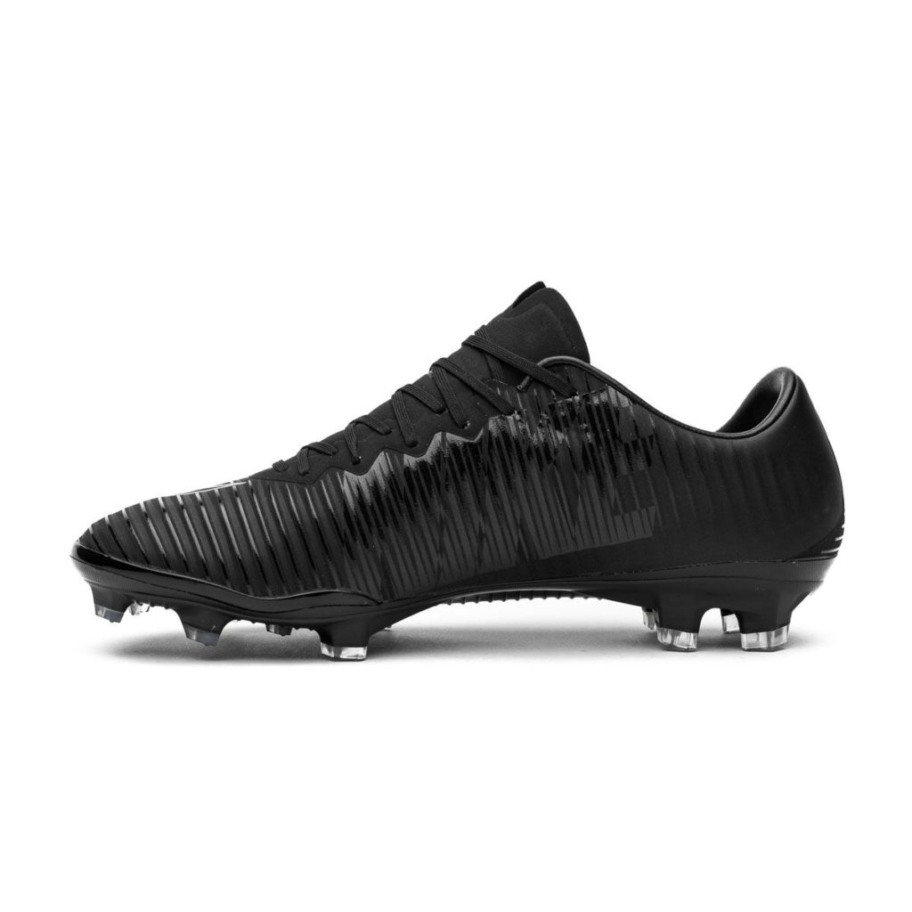 Mercurial Vapor 11 academy pack