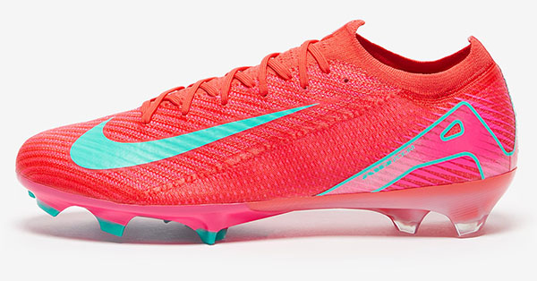 CR7 nike mercurial vapor 16 elite