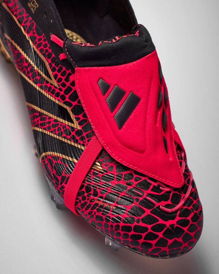 Predator 25 červený jazyk