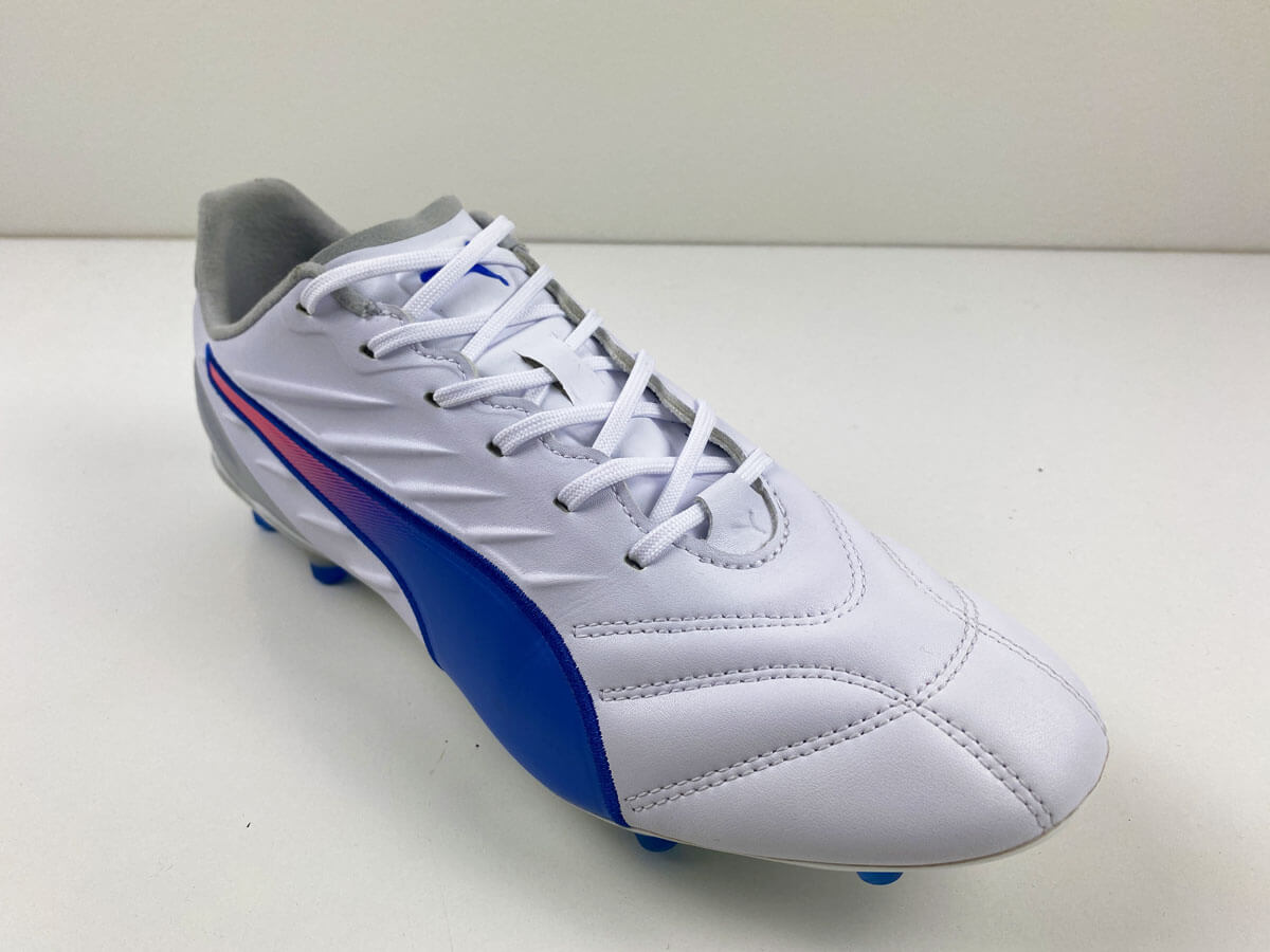 bile-tkanicky-do-kopacek-6 Bílé tkaničky do kopaček Puma