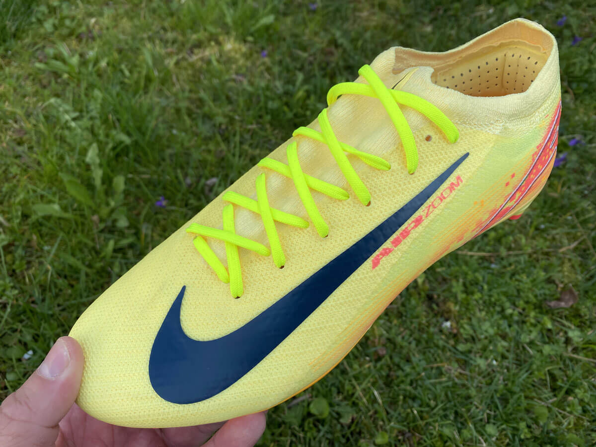 tkanicky-do-kopacek-zlute-1 Tkaničky do kopaček Nike Mercurial žluté