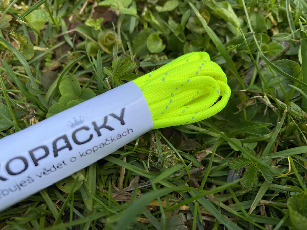 tkanicky-do-kopacek-zlute-reflexni-detail Detail tkaniček do kopaček žluté s reflexní páskou