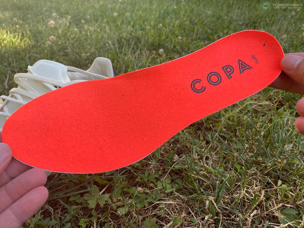 kozene-kopacky-68 adidas Copa Pure 2 vložka